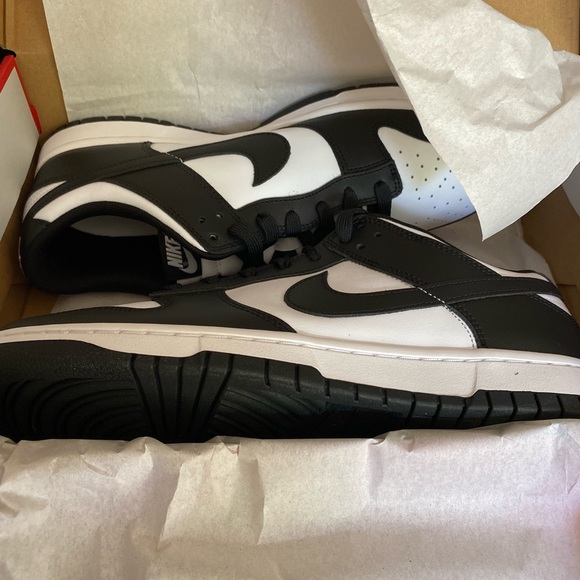 Nike panda low dunks size 10 men